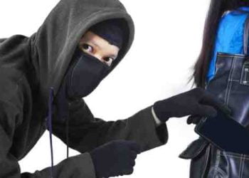 Panduan Praktis untuk Menghindari Pencurian Tas di Tempat Ramai