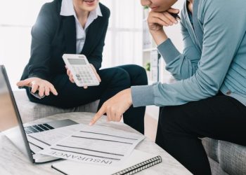  Tips Menghindari Penipuan Asuransi: Pertimbangkan dengan Hati-hati