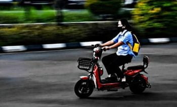Polresta Bandar Lampung Imbau Orang Tua Larang Anaknya Main Sepeda Listrik di Jalan Raya