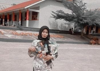 Nasib Malang Guru Honorer SMPN 1 Katibung: Dilaporkan ke Polisi Setelah Berusaha Menegakkan Disiplin