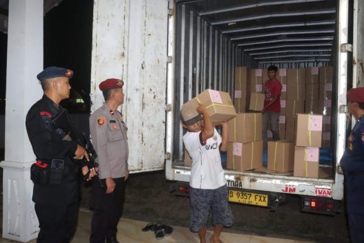 Polres Lampung Selatan Amankan Distribusi Logistik Pilkada 2024 Hingga Gudang KPUD