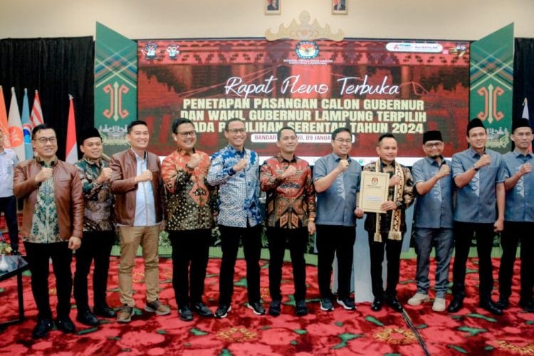 Bawaslu Lampung Hadiri Rapat Pleno Terbuka Penetapan Gubernur dan Wakil Gubernur Terpilih