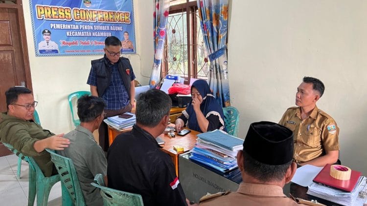Penyidik Kejari Lampung Barat Geledah Tiga Lokasi di Pesisir Barat, Amankan Bukti Korupsi Dana Desa 2021