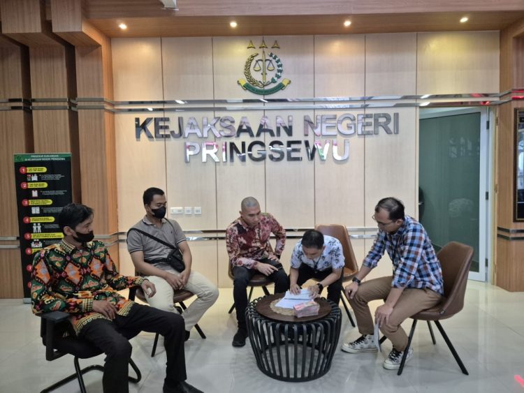 Kejaksaan Negeri Pringsewu Terima Pengembalian Kerugian Negara dalam Kasus Korupsi Dana Hibah LPTQ 2022