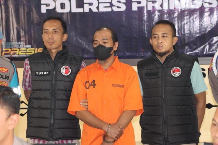 Polisi Tangkap WP, Pengedar 76 Kg Ganja yang Beroperasi Lewat Medsos