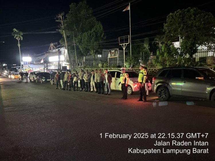 Polres Lampung Barat Gelar Patroli Skala Besar untuk Antisipasi Kejahatan Jalanan