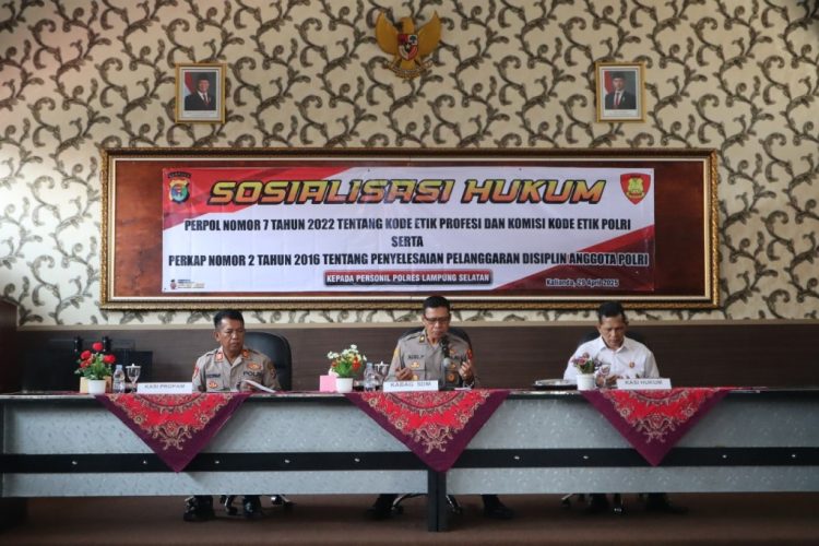Polres Lampung Selatan Gelar Sosialisasi Hukum untuk Tingkatkan Kode Etik dan Disiplin Anggota Polri
