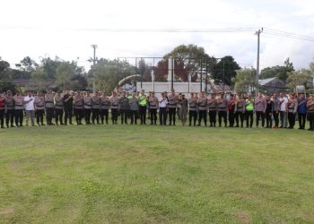 Kapolres Lampung Barat Pimpin Apel Pengamanan Menyambut Malam Takbir