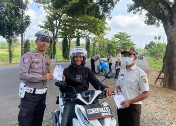 Satlantas Polres Lampung Selatan Gelar Sosialisasi Pemutihan Pajak dan Pengecekan Surat Kendaraan