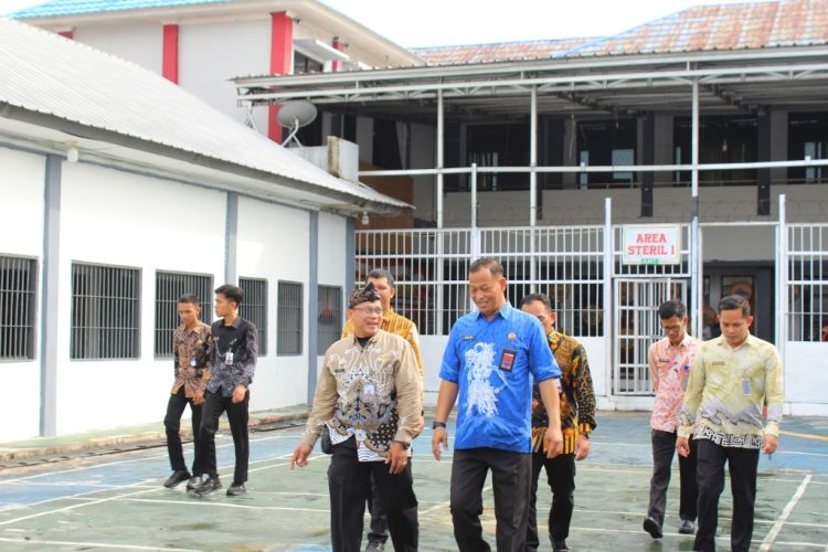 Kolaborasi Polda Lampung, Kanwil Ditjenpas Lampung, dan Rutan Kotabumi Ungkap Kasus Penipuan dari Dalam Penjara