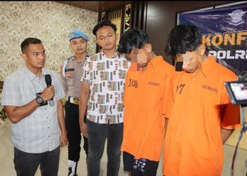 Polres Pringsewu tindak tegas aksi gangster remaja bersenjata tajam, dua pemuda dijerat UU Darurat dengan ancaman 10 tahun penjara