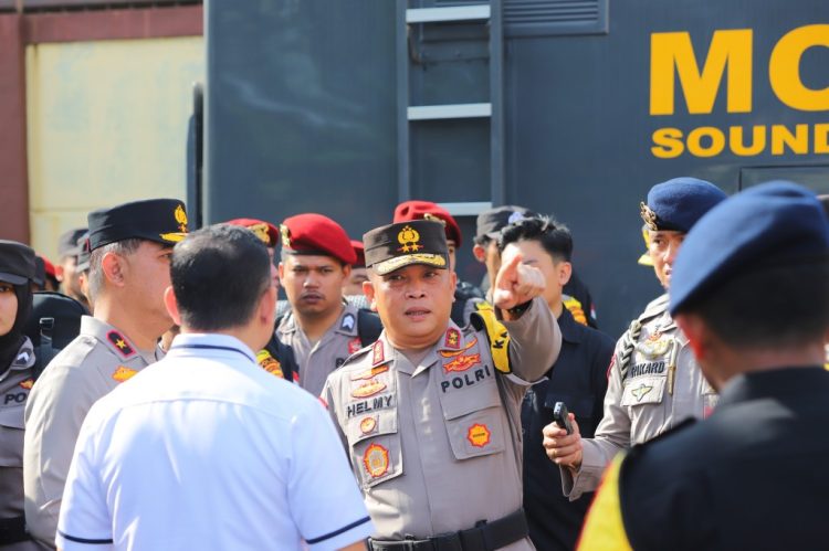 Dalam sepekan, ratusan kasus premanisme, perjudian, narkoba, dan kejahatan jalanan berhasil diungkap oleh jajaran Polda Lampung dan 15 Polres di wilayah provinsi