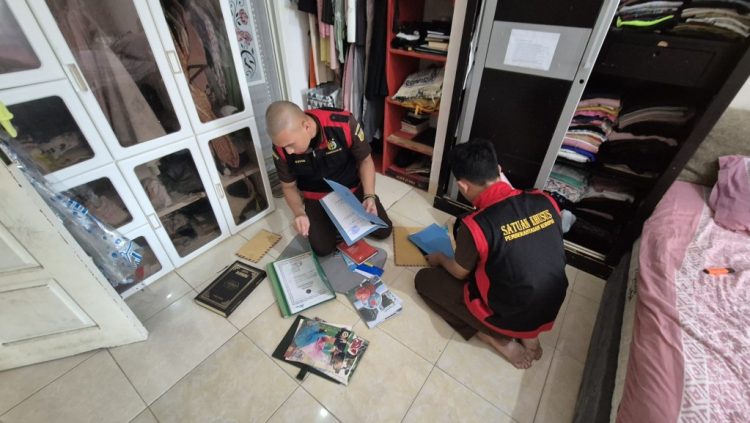 Kejari Pringsewu Lanjutkan Penggeledahan Terkait Dugaan Korupsi Studi Tiru Aparatur Desa