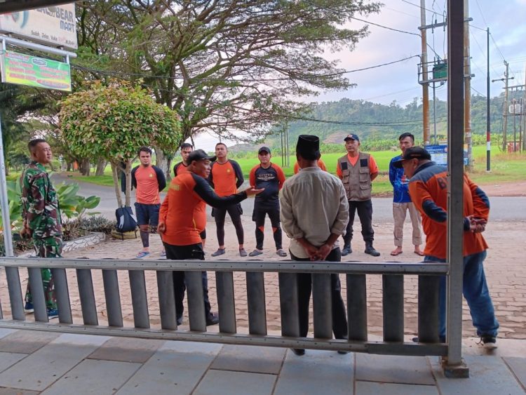 Tragis di Tengah Wisata: Tim SAR Temukan Korban Tenggelam di Air Terjun Batu Menyan