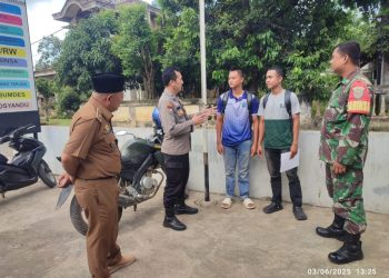 Jaga Suasana Damai Pasca PSU, Bhabinkamtibmas Polres Pesawaran Perkuat Program “Cooling System” di Tengah Warga