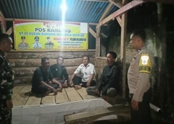 Sinergi TNI–Polri Lewat Sambang Pos Ronda: Upaya Humanis Cegah Gangguan Kamtibmas di Gedong Tataan