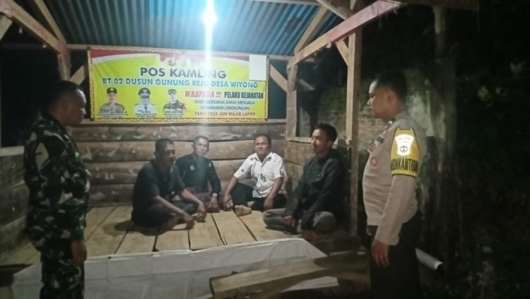 Sinergi TNI–Polri Lewat Sambang Pos Ronda: Upaya Humanis Cegah Gangguan Kamtibmas di Gedong Tataan