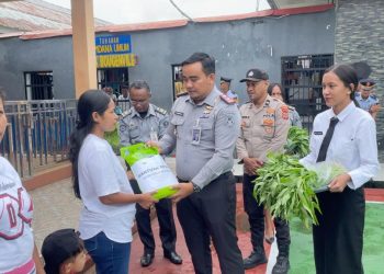 Rutan Ambon Sentuh Hati Keluarga WBP, Salurkan Bantuan dari Kebun Pembinaan