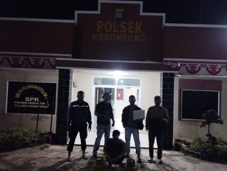 Tekab 308 Presisi Polsek Kedondong Bekuk Pelaku Curat di Way Lima, Laptop dan Tabung Gas Disita