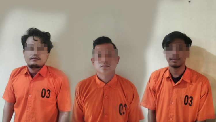 Polsek Pringsewu Kota Ringkus Tiga Pria dalam Kasus Penggelapan Motor, Terungkap Ada Jejak Sabu