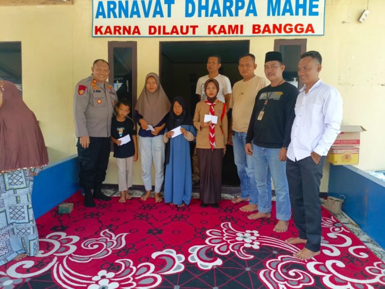 Jumat Berkah Sat Polairud: Jalin Silaturahmi dan Beri Tali Asih untuk Warga Pesisir Lampung Selatan