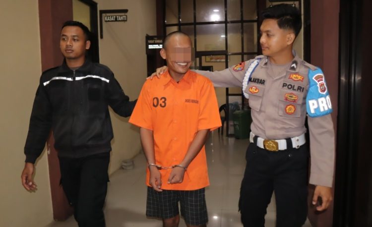 Tega Curi Ponsel Teman Saat Tidur, Pemuda Pringsewu Ditangkap Polisi