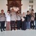 Polres Metro Perkuat Sinergi dengan Ponpes Roudlatul Qur’an dan Salurkan Bantuan Sosial untuk Driver Ojol dan Warga Kurang Mampu