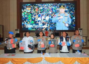 Polda Lampung Amankan 7 Perusuh Saat Demo di DPRD, 1 Tersangka Kasus Bom Molotov Terancam 12 Tahun Penjara