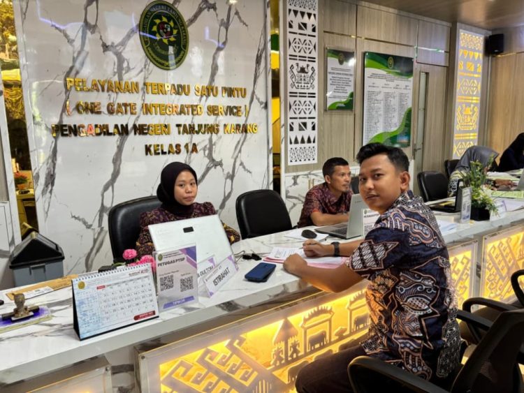 JPU Kejari Pringsewu Limpahkan Kasus Tipikor Penyaluran Kredit BRI ke Pengadilan Tipikor Tanjung Karang