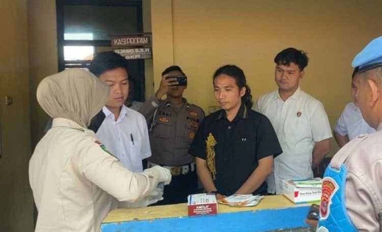 Polres Tanggamus Gelar Tes Urine Rutin, Semua Personel Dinyatakan Bebas Narkotika