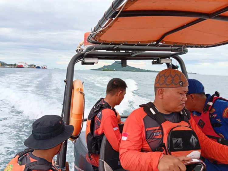SAR Gabungan Kerahkan Tim Cari Nelayan Hilang di Perairan Kalianda