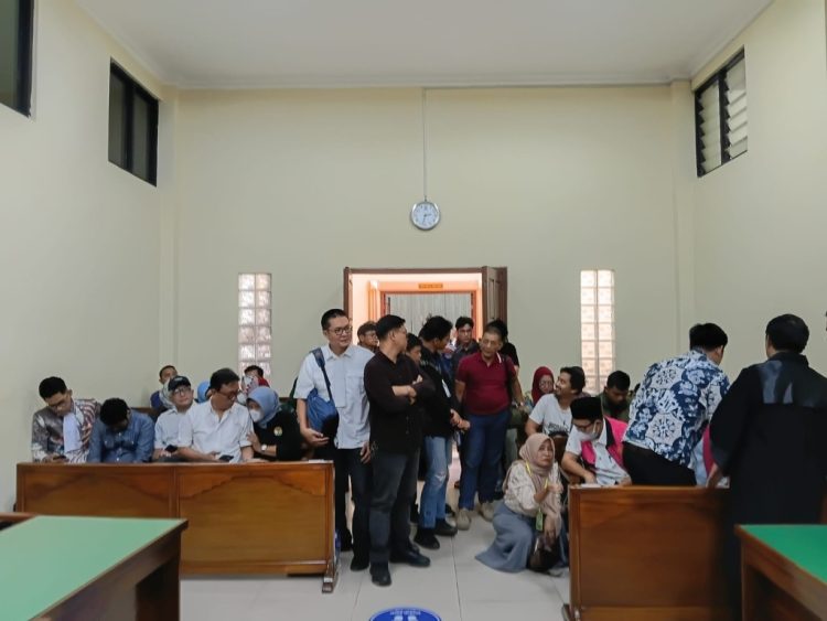 Hakim Bantah Perhitungan Ahli JPU, Vonis 7 Tahun Tetap Dijatuhkan ke Direksi PT LEB